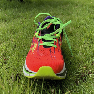 Roomy toe box
