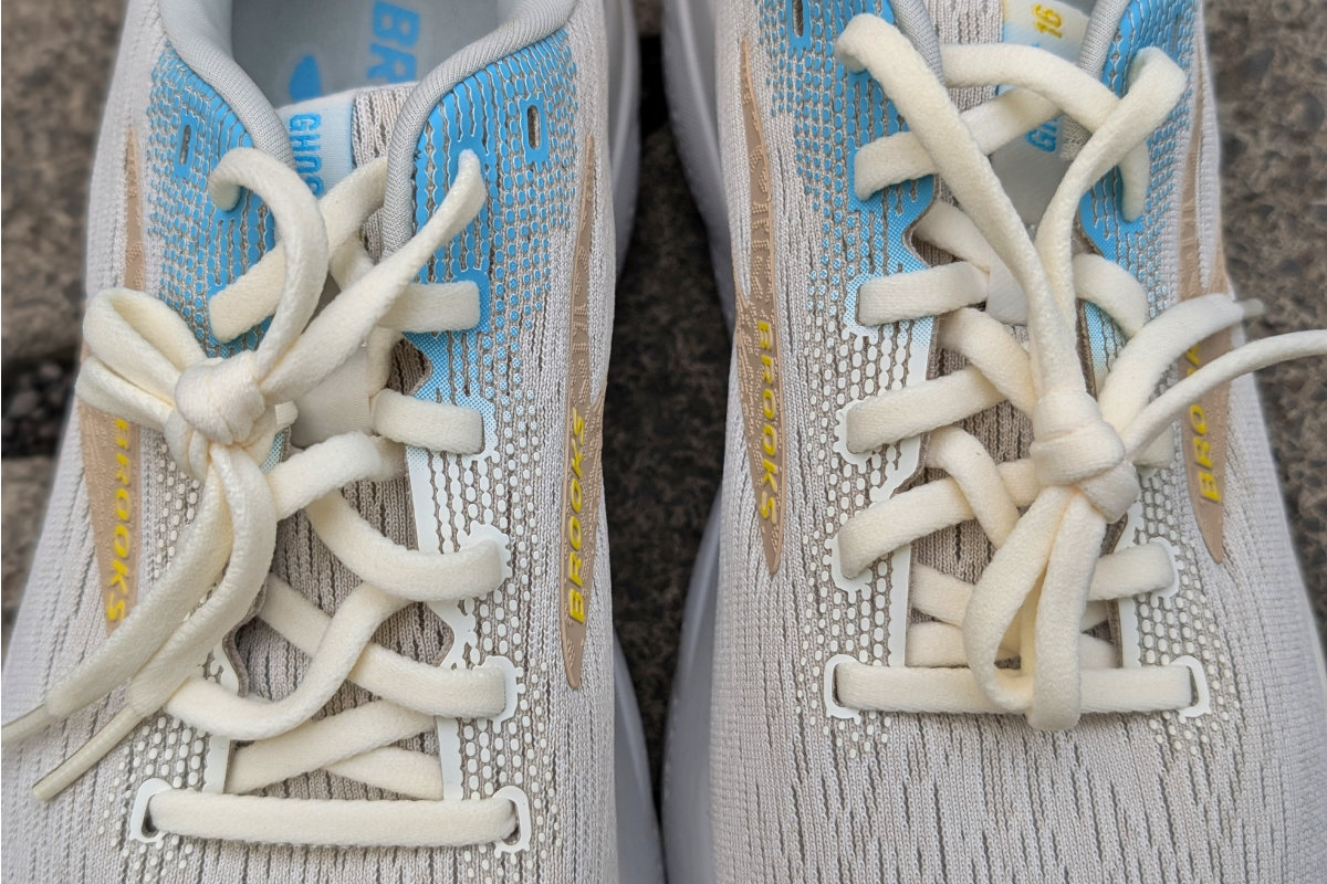 Comfortable upper with standard eyelet design