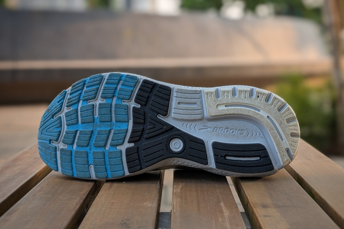 Retains good traction and durability from the previous edition