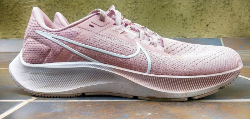 Midsole is of React foam and has an airbag