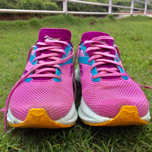Roomy toe box
